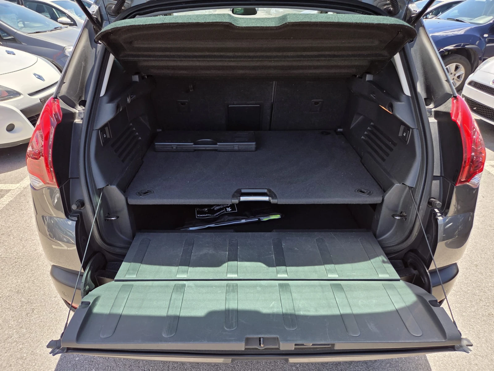 Peugeot 3008 1.6, снимка 14 - Автомобили и джипове - 54900707