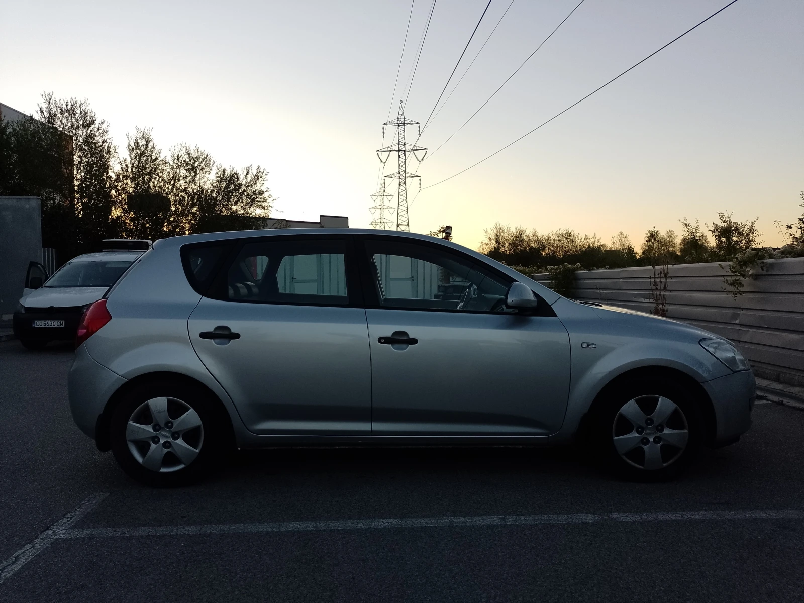 Kia Ceed, снимка 15 - Автомобили и джипове - 54936403