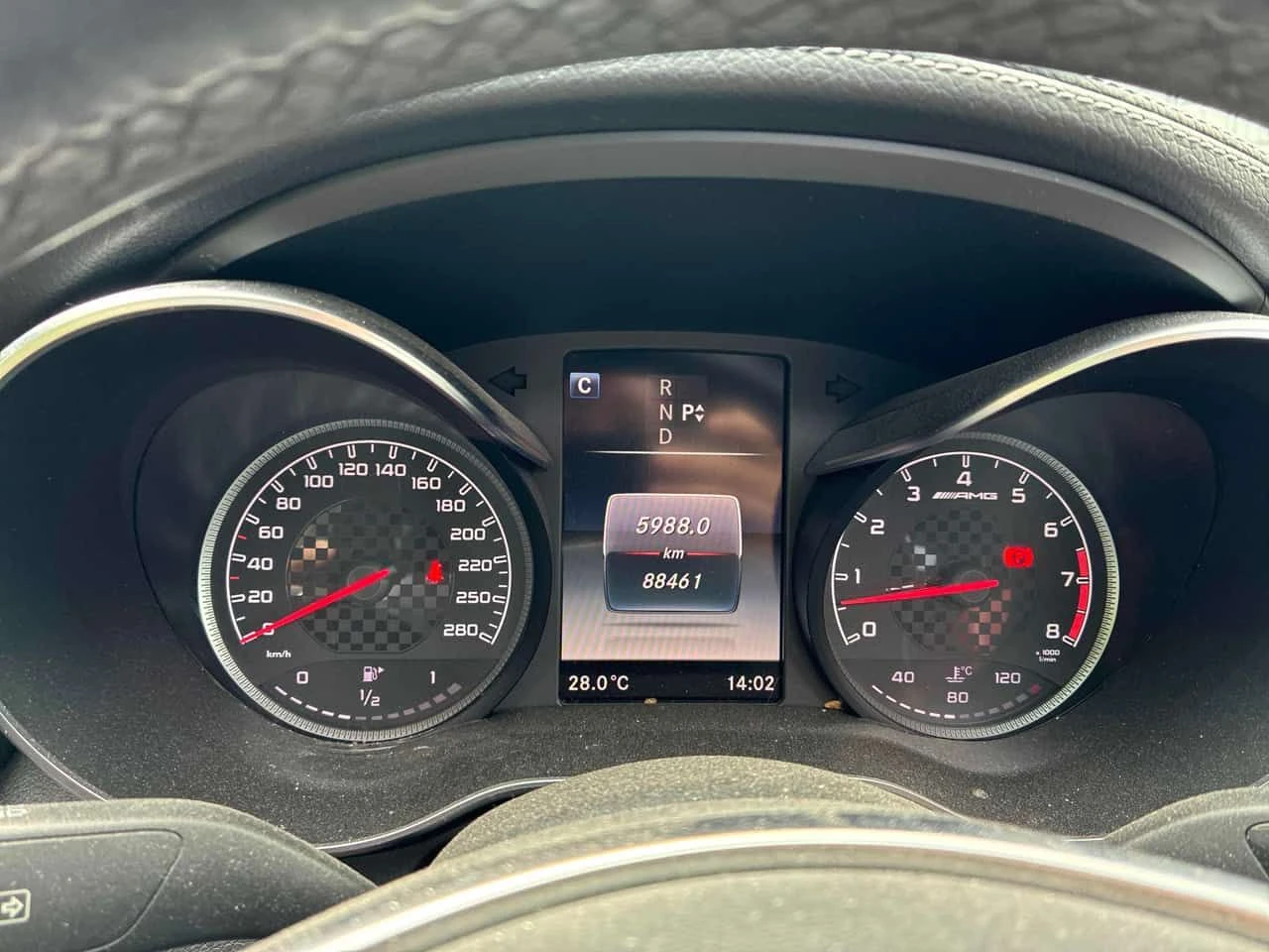 Mercedes-Benz C 450 AMG BURMESTER * PANO * KEYLESS *  ПОДГРЕВИ * 2 КЛЮЧА, снимка 8 - Автомобили и джипове - 55074084