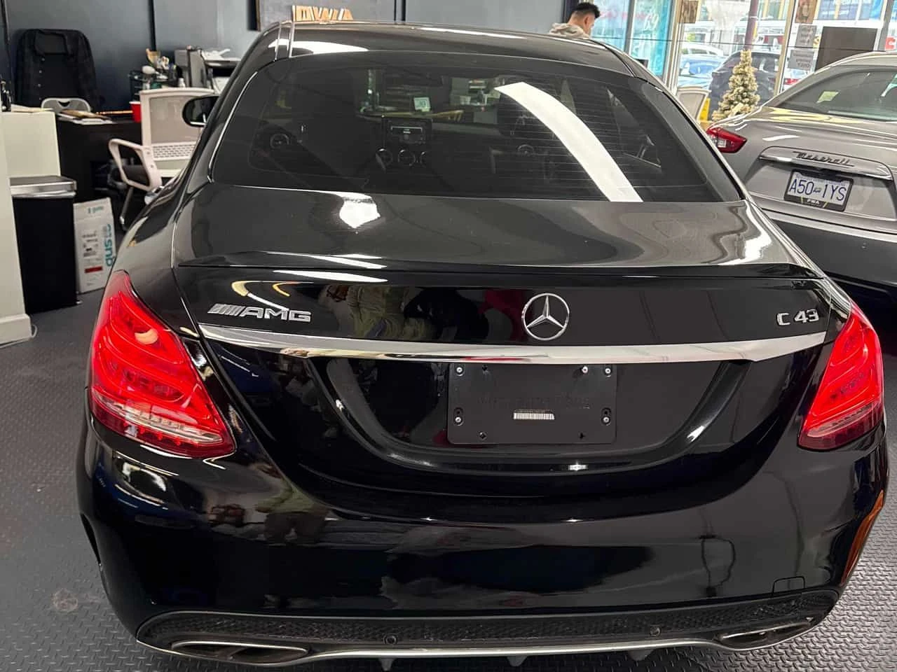 Mercedes-Benz C 43 AMG | DISTRONIC | BURMESTER | ПАНОРАМА | CARFAX |  , снимка 4 - Автомобили и джипове - 55149927