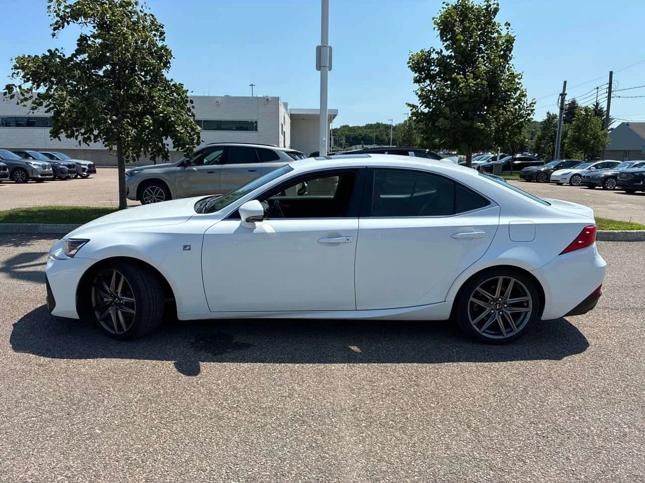 Lexus IS 300 F-SPORT* DISTRONIC* ОБДУХВАНЕ* , снимка 2 - Автомобили и джипове - 55548053