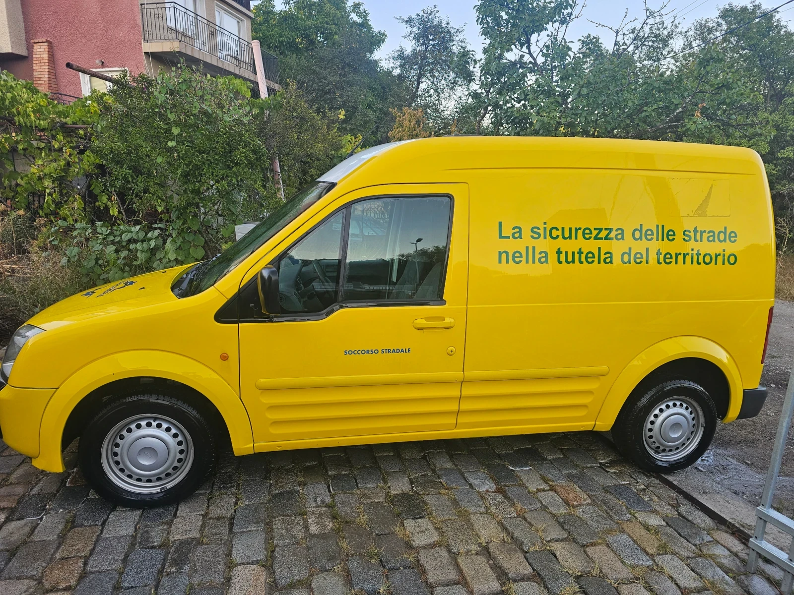Ford Tourneo Connect 1.8 tdci 151000km top, снимка 3 - Автомобили и джипове - 56123674