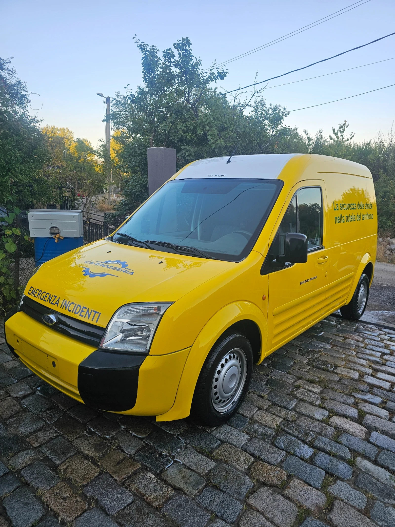 Ford Tourneo Connect 1.8 tdci 151000km top