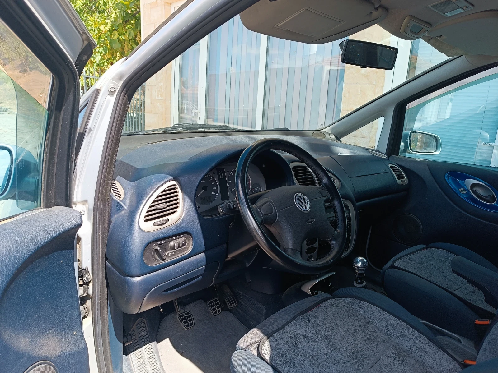 VW Sharan 1, 9 тди , снимка 4 - Автомобили и джипове - 56151981