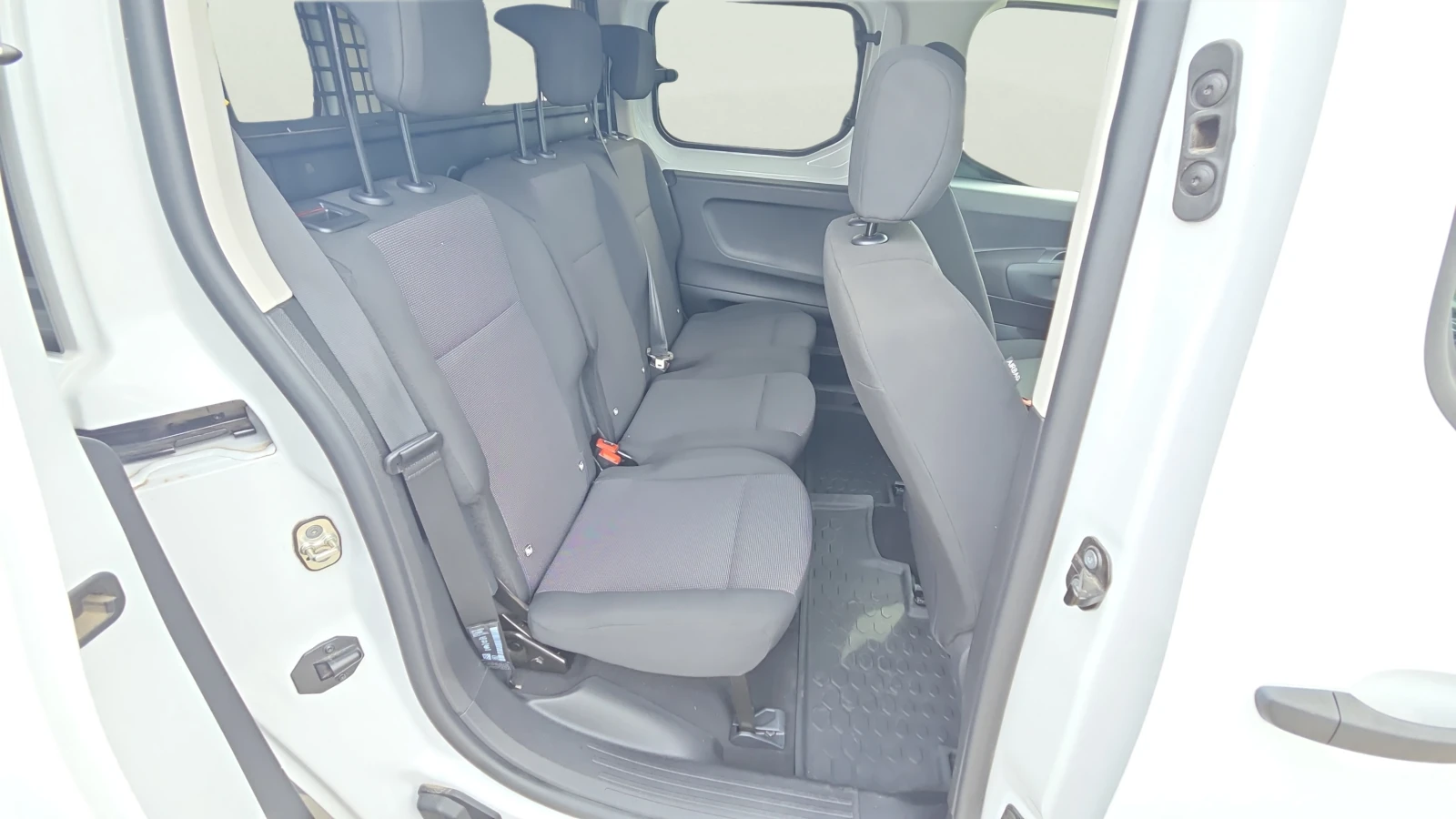 Citroen Berlingo 1, 5 dci, снимка 14 - Автомобили и джипове - 56332111