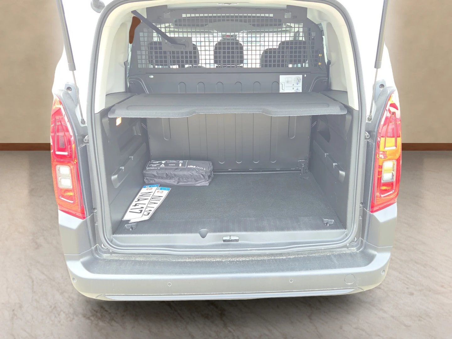 Citroen Berlingo 1, 5 dci, снимка 15 - Автомобили и джипове - 56332111