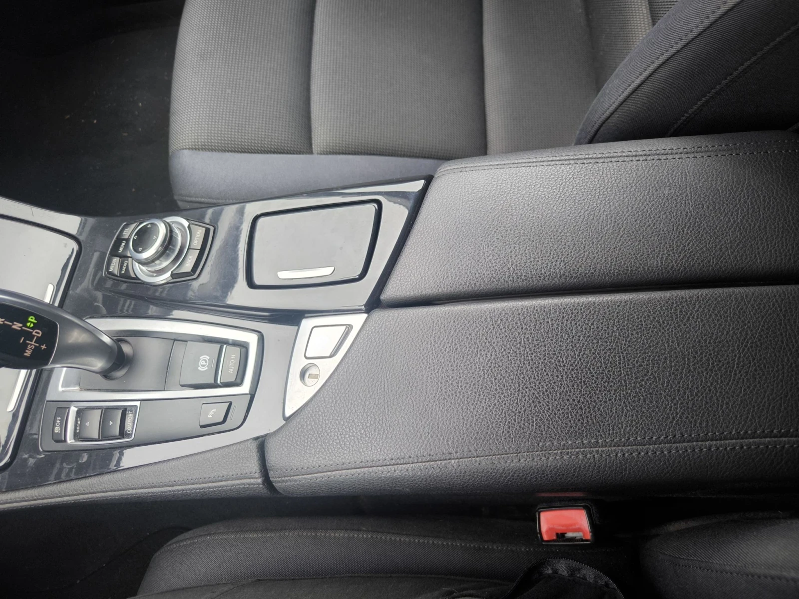 BMW 520, снимка 4 - Автомобили и джипове - 56475498