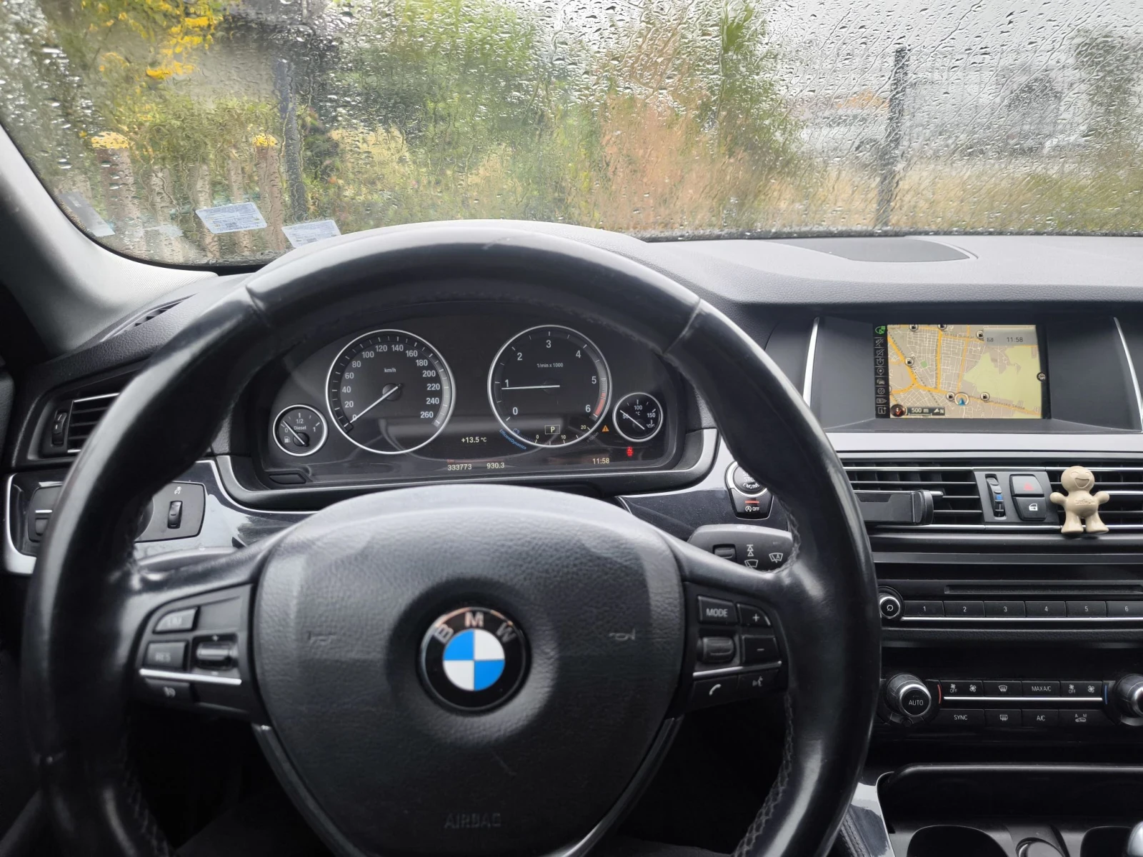 BMW 520, снимка 2 - Автомобили и джипове - 56475498
