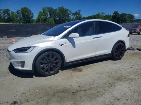 ������ Tesla Model X