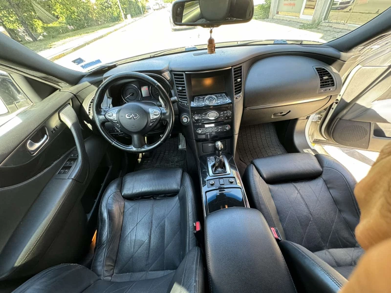 Infiniti Fx 30, снимка 3 - Автомобили и джипове - 48188334