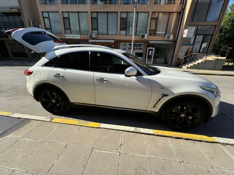 Infiniti Fx 30, снимка 2 - Автомобили и джипове - 48188334