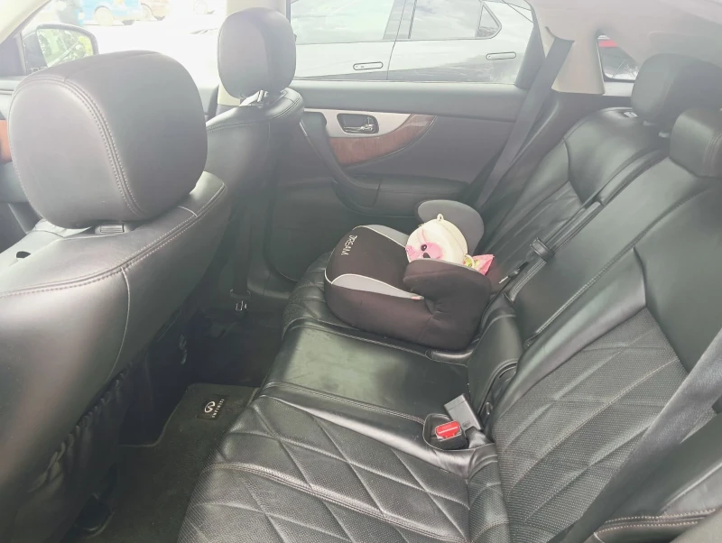 Infiniti QX70, снимка 5 - Автомобили и джипове - 52427214