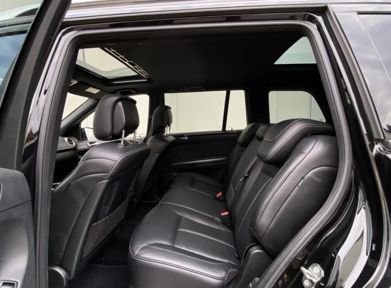 Mercedes-Benz GL 550 ИЗРЯДЕН * * AMG * * CARFAX * * АВТО КРЕДИТ * * , снимка 9 - Автомобили и джипове - 52856183