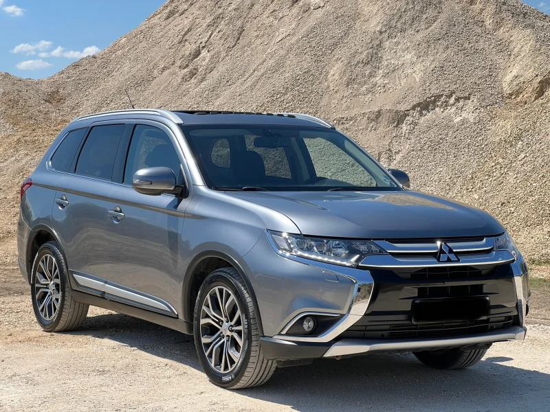 Mitsubishi Outlander, снимка 11 - Автомобили и джипове - 53495767