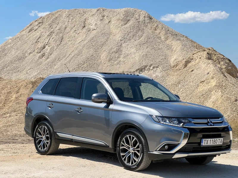 Mitsubishi Outlander, снимка 10 - Автомобили и джипове - 53495767