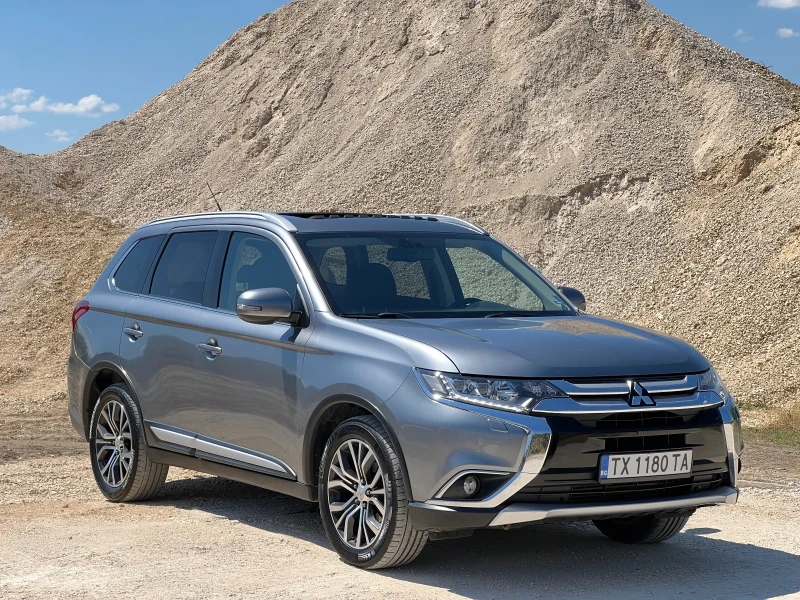 Mitsubishi Outlander, снимка 9 - Автомобили и джипове - 53495767