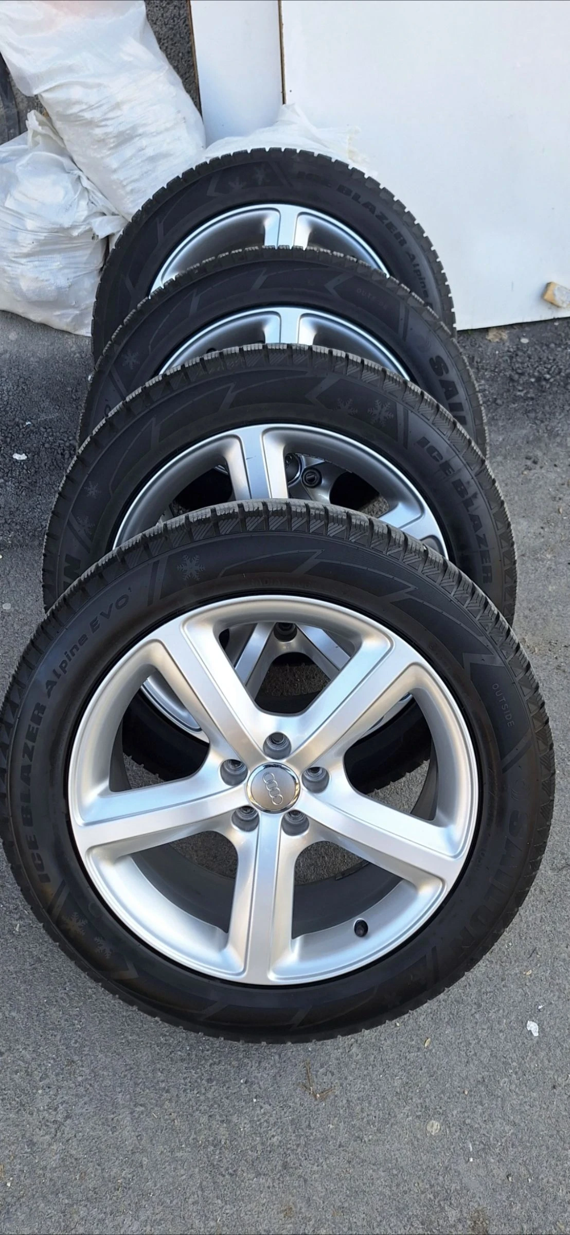 Audi Q5 3.0tdi Sline service history  | Mobile.bg   11