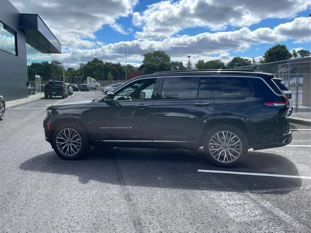 Jeep Cherokee  - изображение 2
