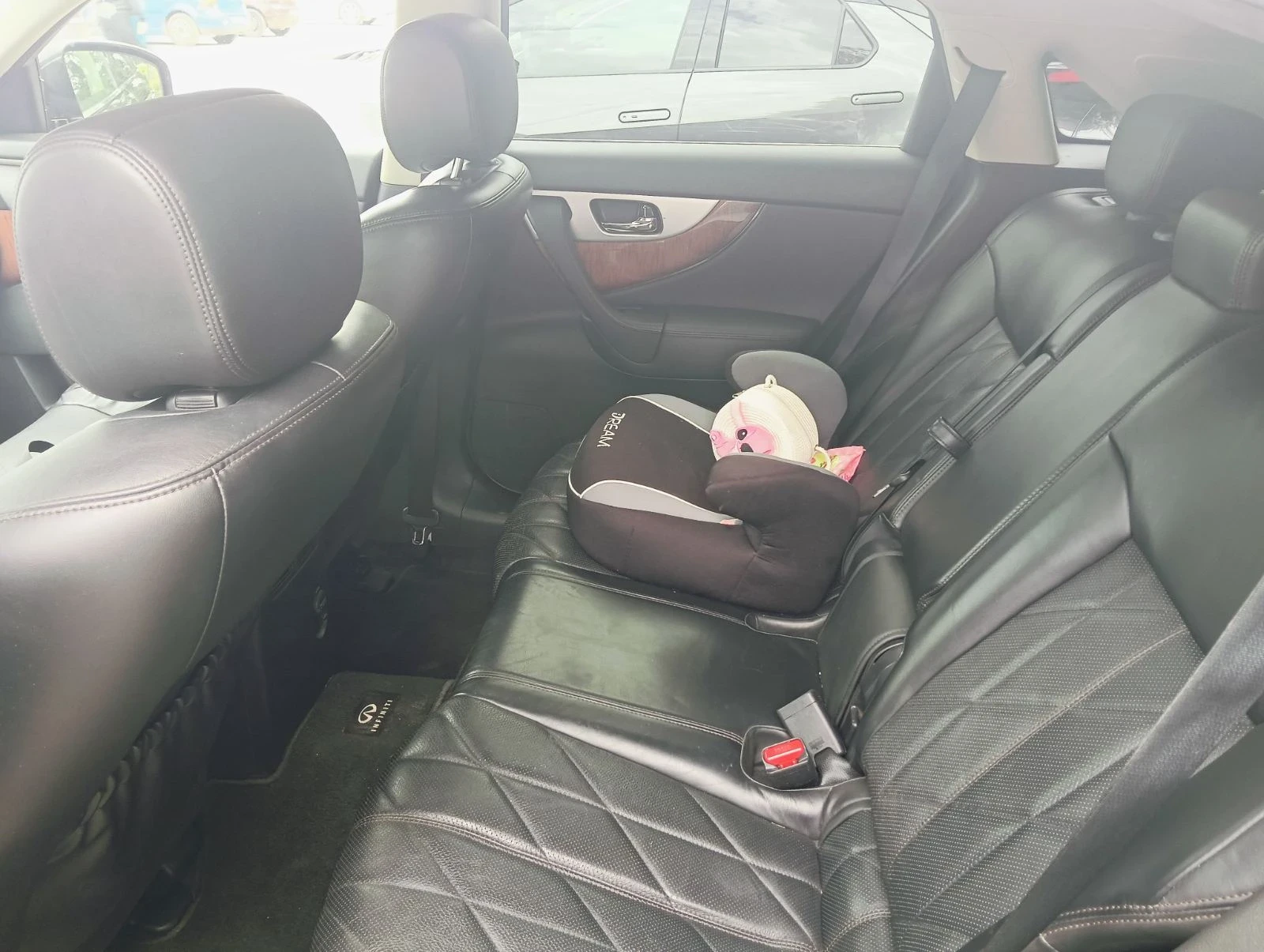 Infiniti QX70  - изображение 5