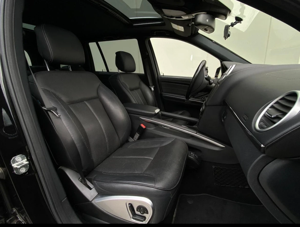 Mercedes-Benz GL 550 ИЗРЯДЕН * * AMG * * CARFAX * * АВТО КРЕДИТ * *  - изображение 8