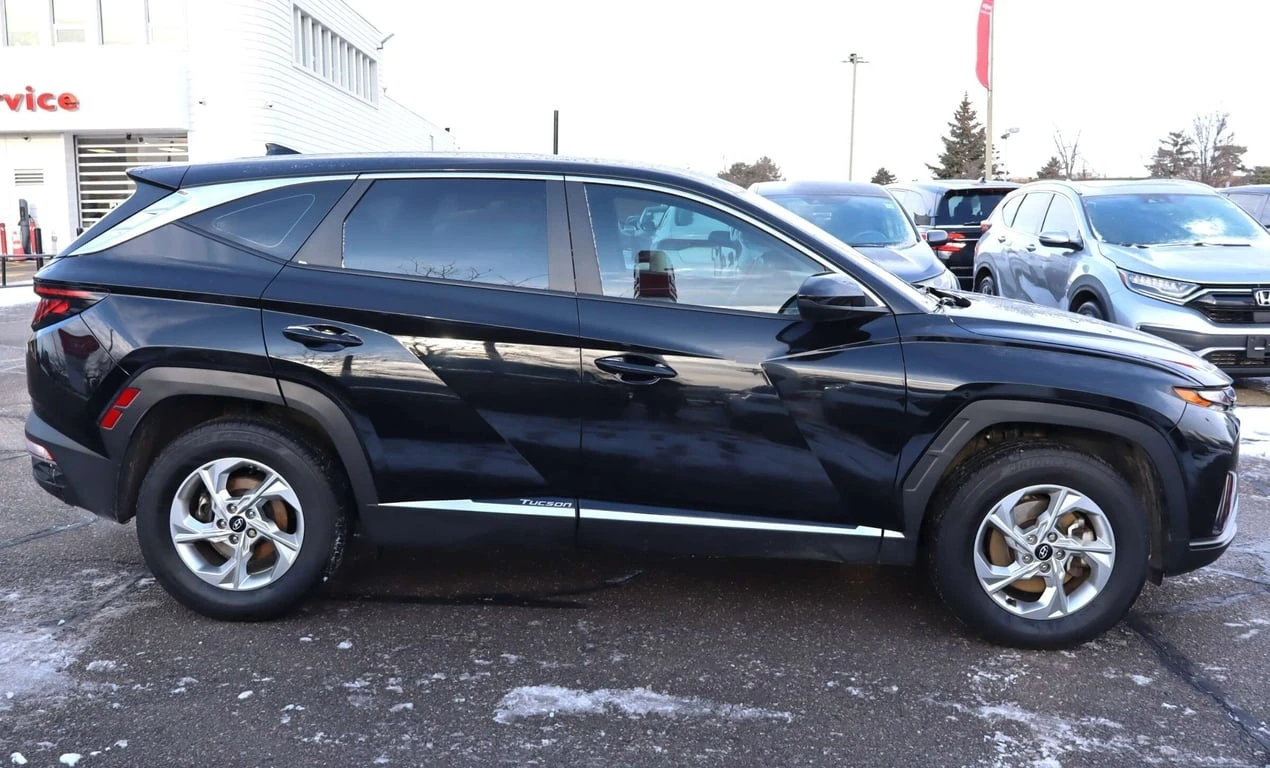 Hyundai Tucson ESSENTIAL | Heated Seats| Heated steering wheel - изображение 6