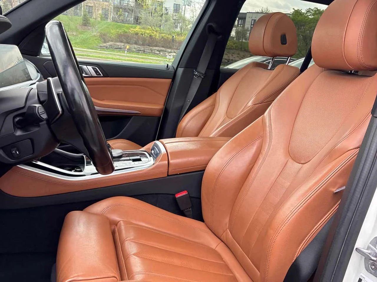BMW X5 * xDrive40i * M-sport* PANORAMA* AMBIENTNO* , снимка 13 - Автомобили и джипове - 54610210