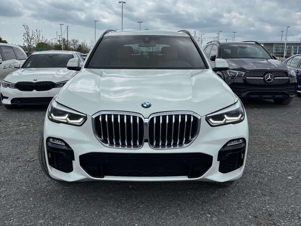 BMW X5 * xDrive40i * M-sport* PANORAMA* AMBIENTNO* , снимка 6 - Автомобили и джипове - 54610210