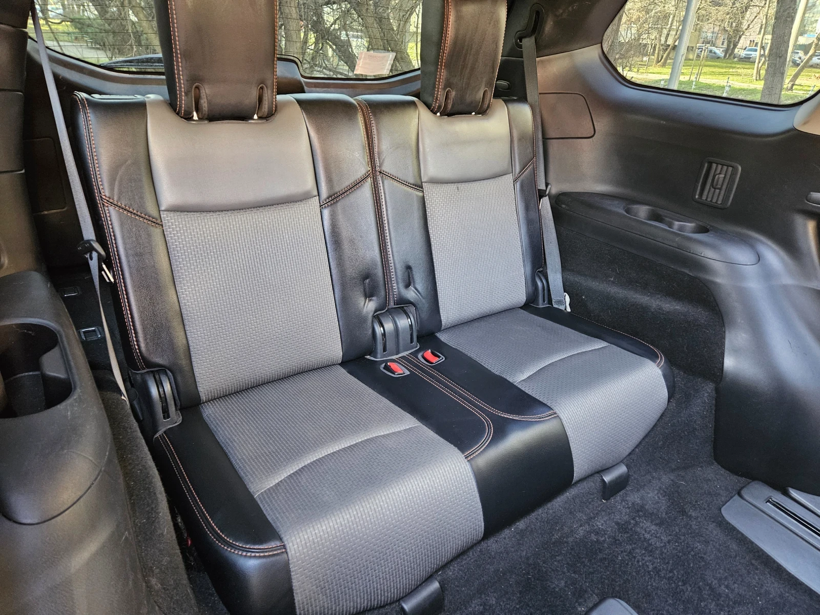 Nissan Pathfinder ROCK CREEK, снимка 12 - Автомобили и джипове - 54717353