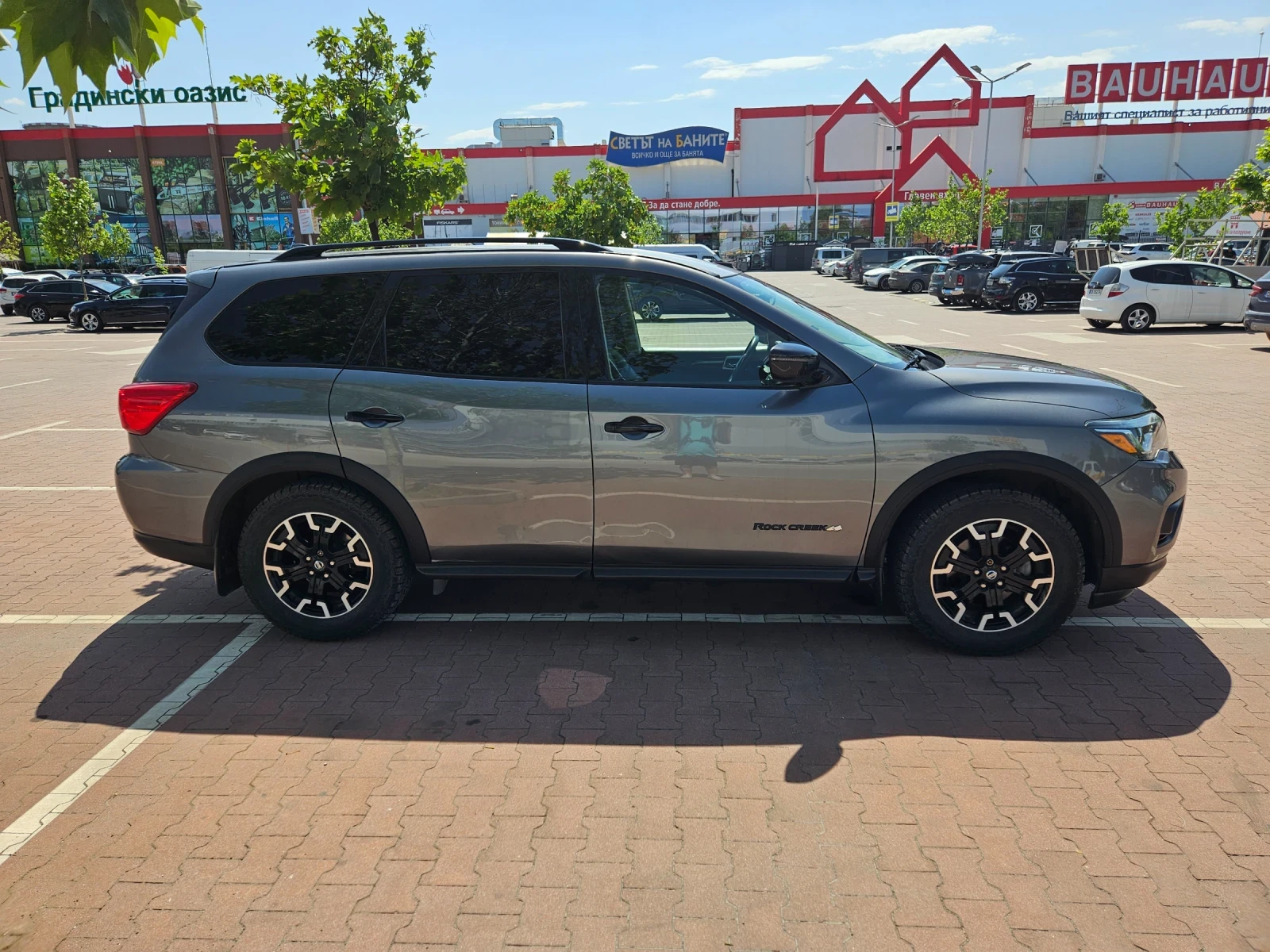 Nissan Pathfinder ROCK CREEK, снимка 8 - Автомобили и джипове - 54717353