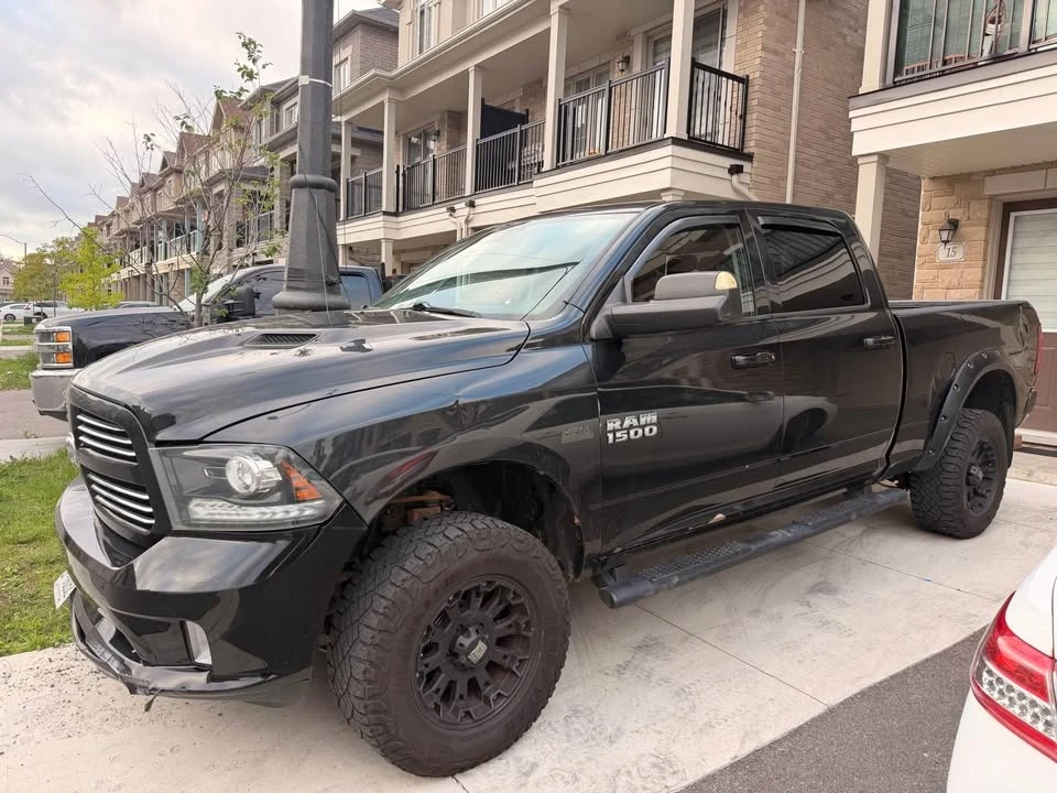 Dodge RAM 1500 * ФИКСИРАНА ЦЕНА С ВСИЧКИ ТАКСИ ДО БЪЛГАРИЯ* , снимка 2 - Автомобили и джипове - 55822803