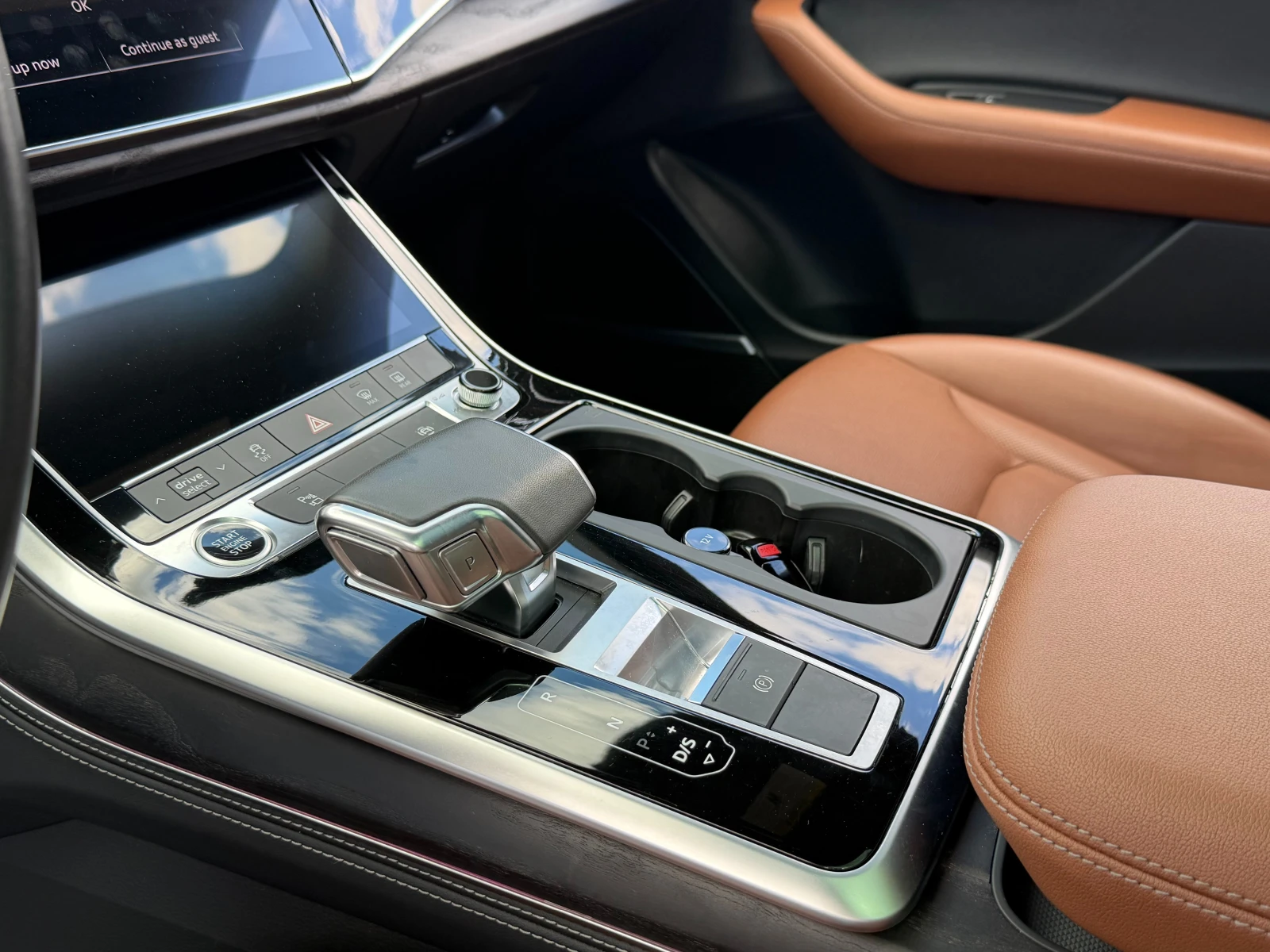 Audi Q8 TECHNIK QUATTRO * KРАЙНА ЦЕНА* , снимка 9 - Автомобили и джипове - 56607814