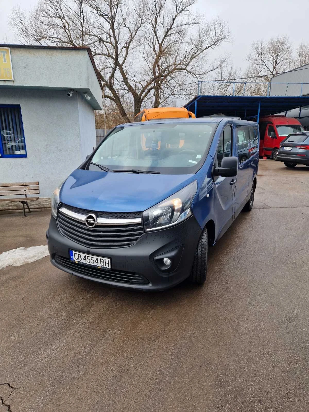 Opel Vivaro 1.6 Bi-Turbo, снимка 1