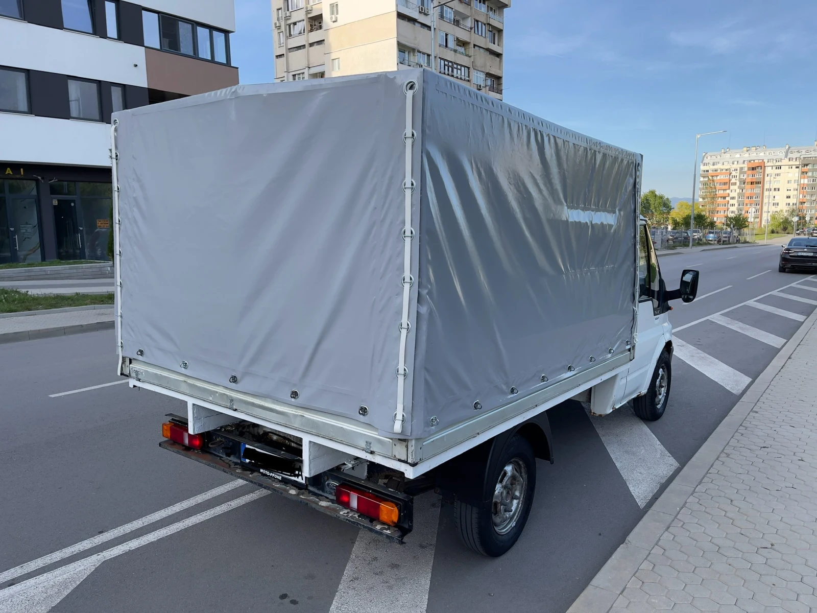 Ford Transit 2.4  - изображение 4