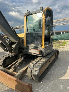 Багер Volvo ecr88 plus, снимка 4