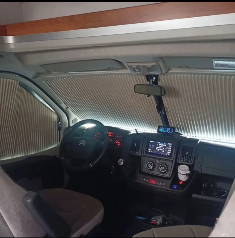 Кемпер HYMER / ERIBA Полуинтеграл, снимка 11 - Каравани и кемпери - 52210326