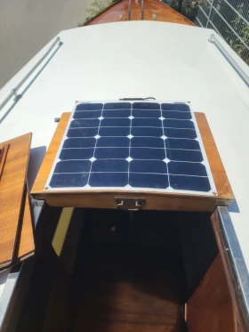 Моторна яхта Собствено производство Jollenkreuzer 7.75 м (Class) , ARGO Махагон + GRP, снимка 6 - Воден транспорт - 53367695