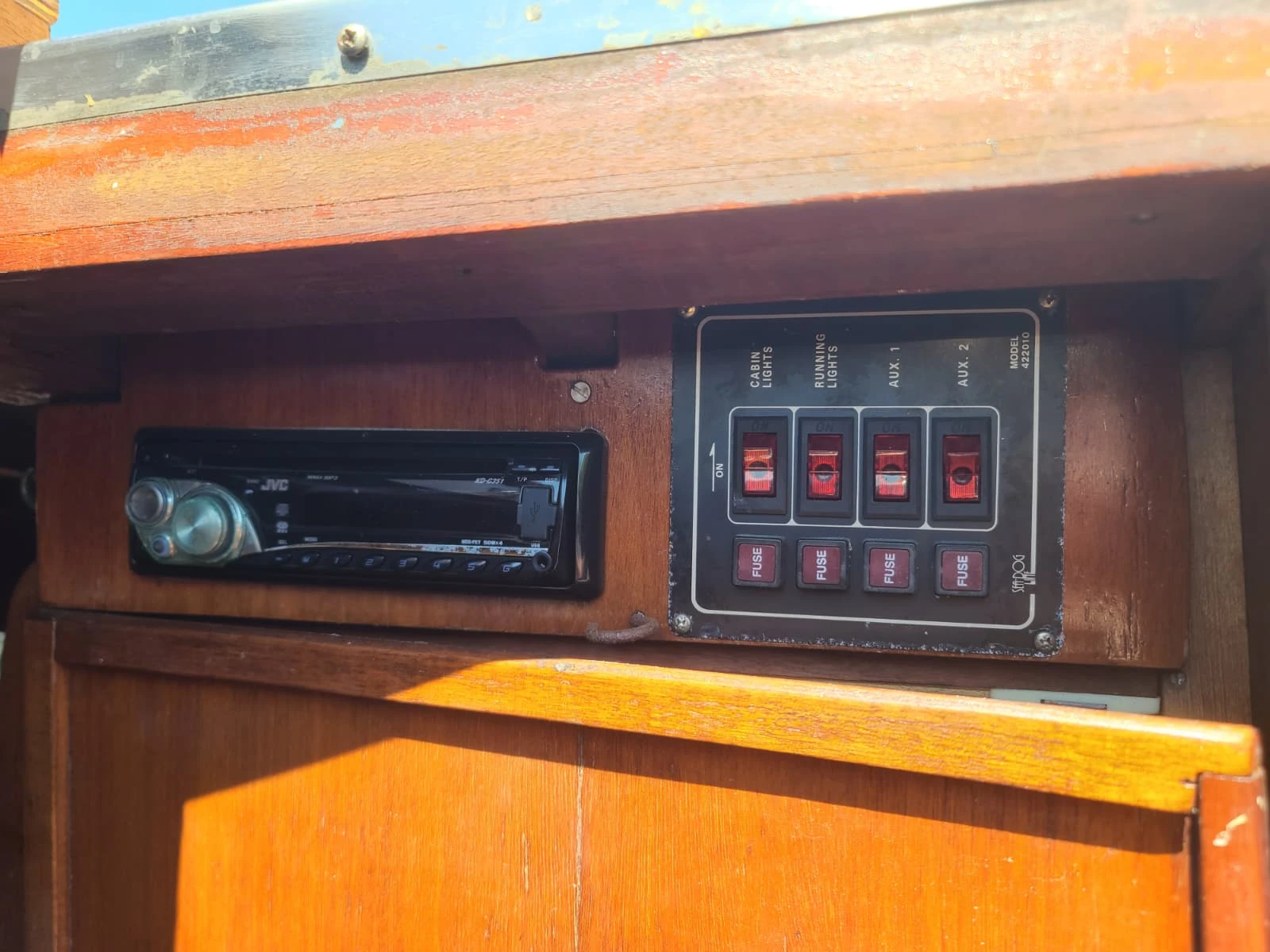 Моторна яхта Собствено производство Jollenkreuzer 7.75 м (Class) , ARGO Махагон + GRP - изображение 8