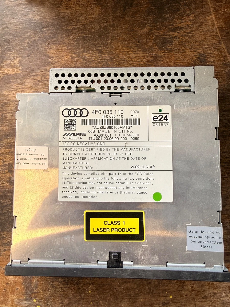 CD Changer MP3 MMI Медия чейнджър за Audi 4F0035110 4F0035110-1104