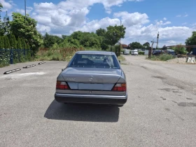 Mercedes-Benz 124 E 200, снимка 4