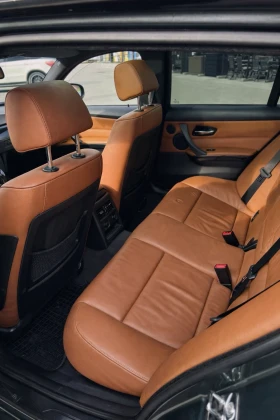 BMW 330, снимка 8