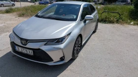Toyota Corolla 1.5 CVT Executive, снимка 1