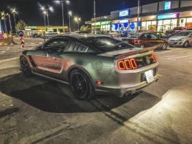     Ford Mustang ROUSH* RS