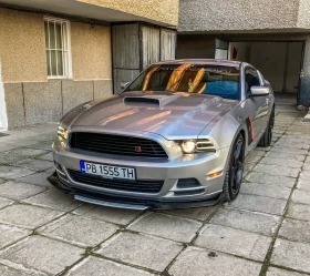     Ford Mustang ROUSH* RS