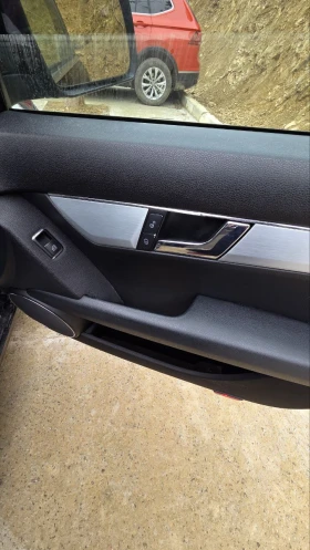 Mercedes-Benz 220 | Mobile.bg � ����� ������ 8