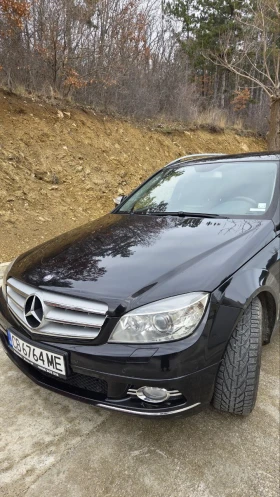 Mercedes-Benz 220  - изображение 1