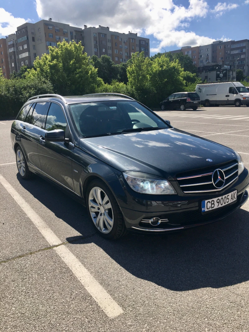 Mercedes-Benz C 250 4Matic, снимка 3 - Автомобили и джипове - 47529942