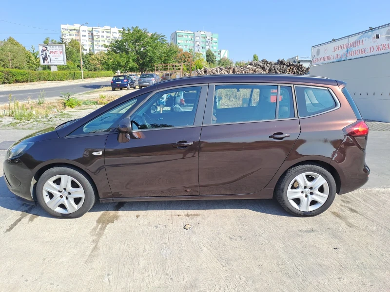 Opel Zafira, снимка 8 - Автомобили и джипове - 47233592