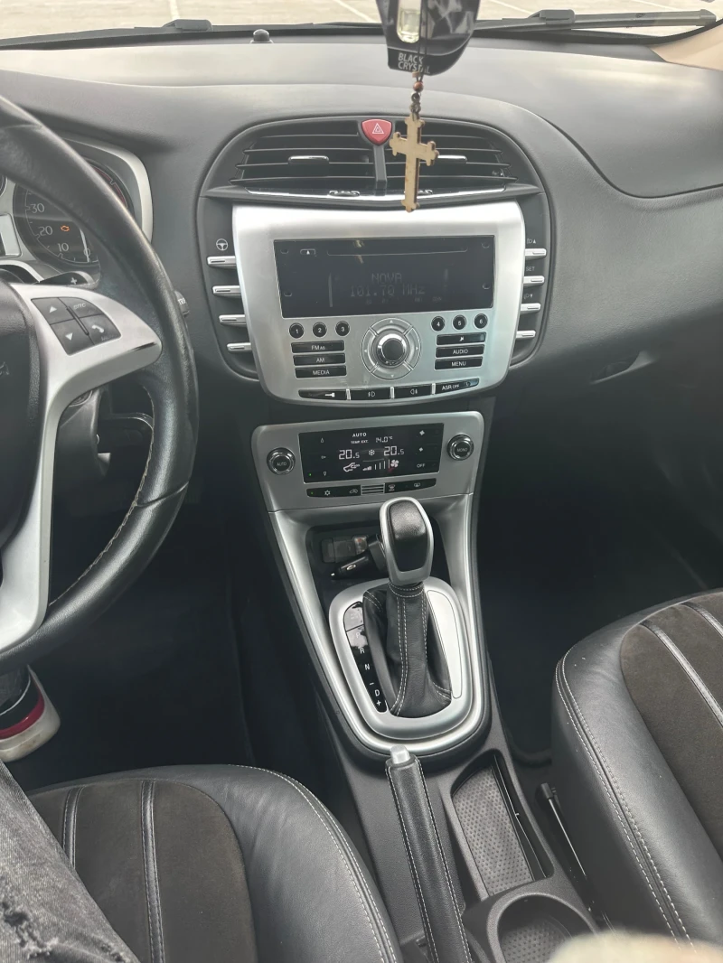 Lancia Delta 1.8 turbo, снимка 13 - Автомобили и джипове - 52488328