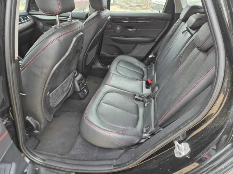 BMW 218 2.0d, снимка 11 - Автомобили и джипове - 52007593