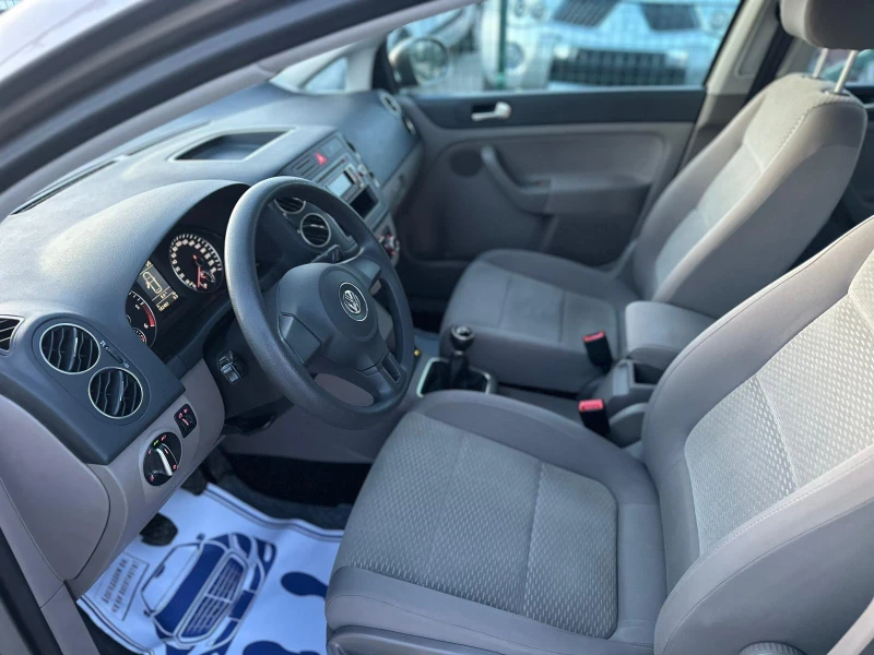 VW Golf Plus Топ, снимка 8 - Автомобили и джипове - 52531942